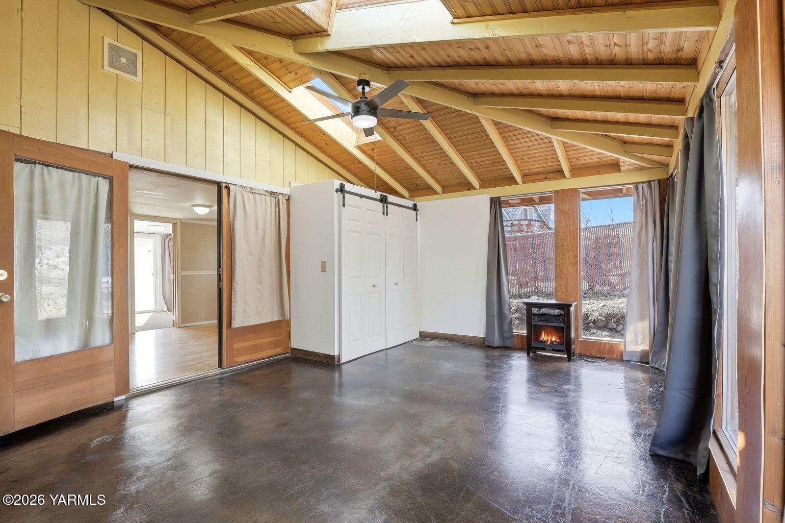 3012 Butterfield Road Yakima, WA 98901 - Photo 7 of 31 Primary