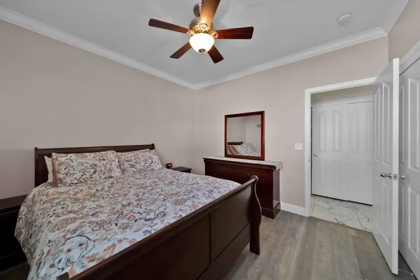 $585,000 | 1397 Empress Lane, Redding, CA 96002