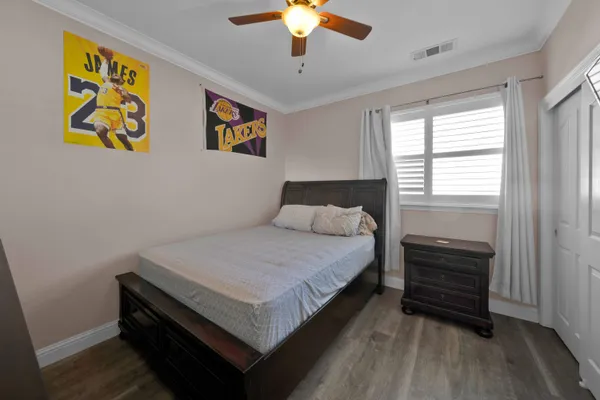$585,000 | 1397 Empress Lane, Redding, CA 96002