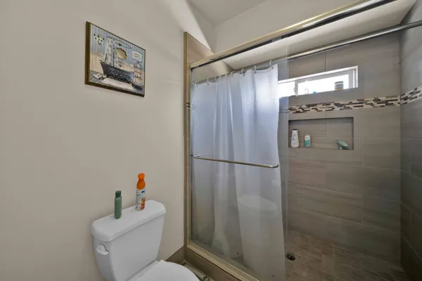 $585,000 | 1397 Empress Lane, Redding, CA 96002