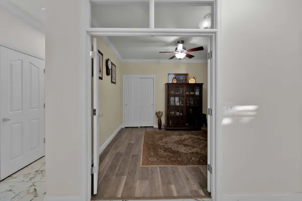 $585,000 | 1397 Empress Lane, Redding, CA 96002