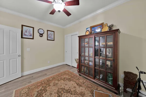 $585,000 | 1397 Empress Lane, Redding, CA 96002