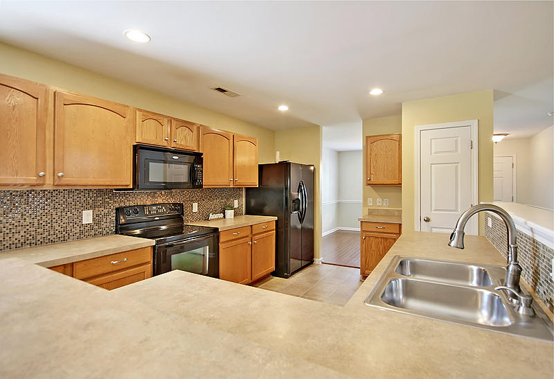 351 Deep River Road Summerville, SC 29486 - Photo 11 of 34 IMG_7052_IMG_7055-copy