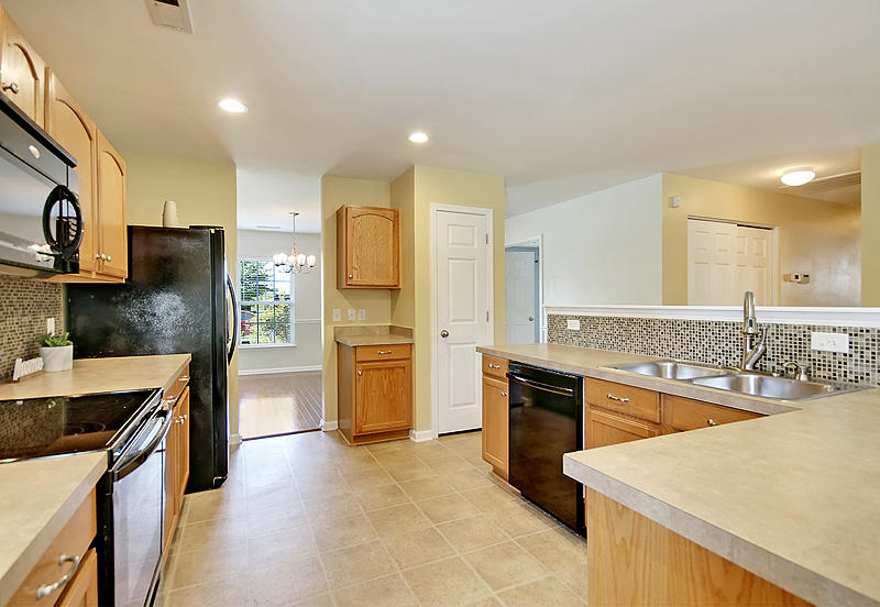 351 Deep River Road Summerville, SC 29486 - Photo 10 of 34 IMG_7042_IMG_7046-copy