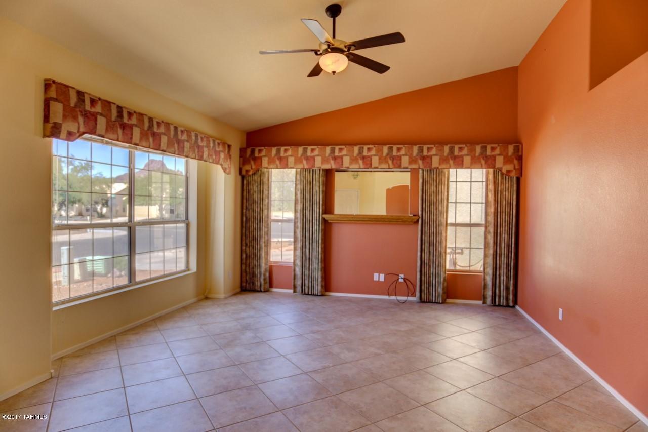7312 West Rivulet Drive Tucson, AZ 85743 - Photo 3 of 35