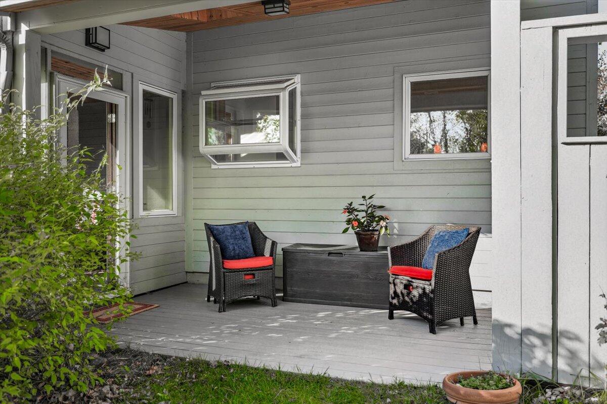 24 Tryon Farm Lane Michigan City, IN 46360 - Photo 34 of 44 a bench is sitting in middle of house