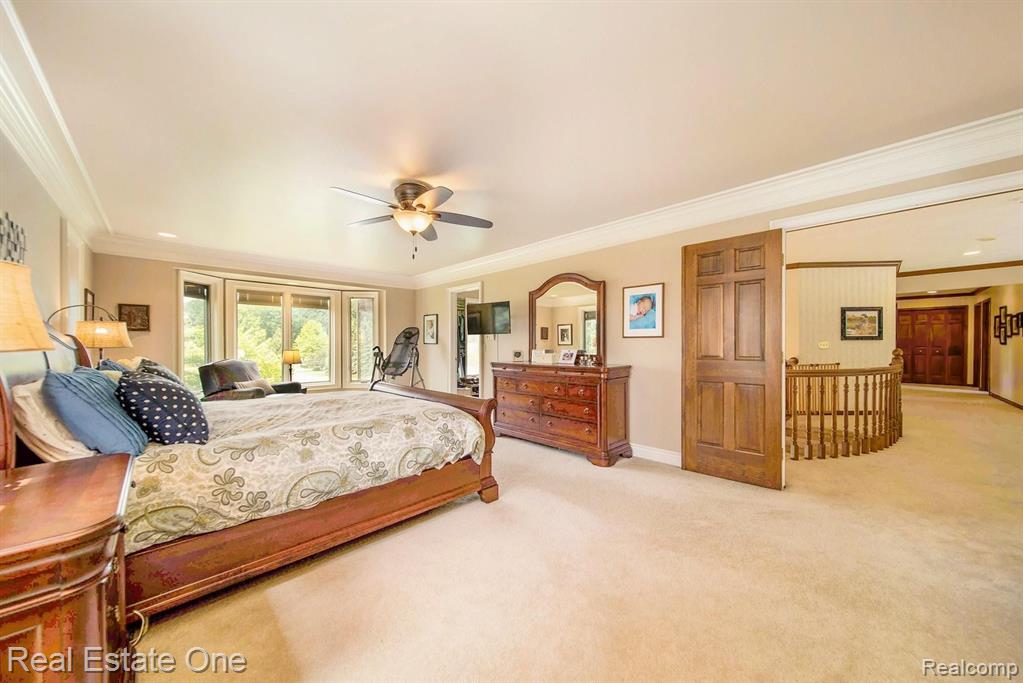 2938 Eagle Court Rochester Hills, MI 48309 - Photo 23 of 63