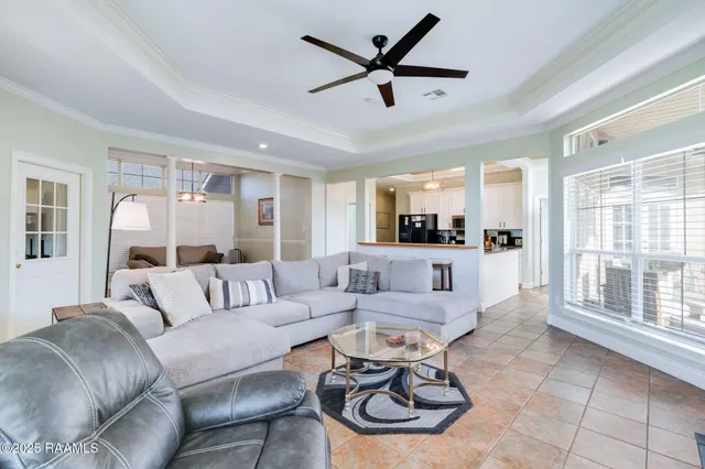 $2,700 | 141 Kingspointe Circle, Lafayette, LA 70508