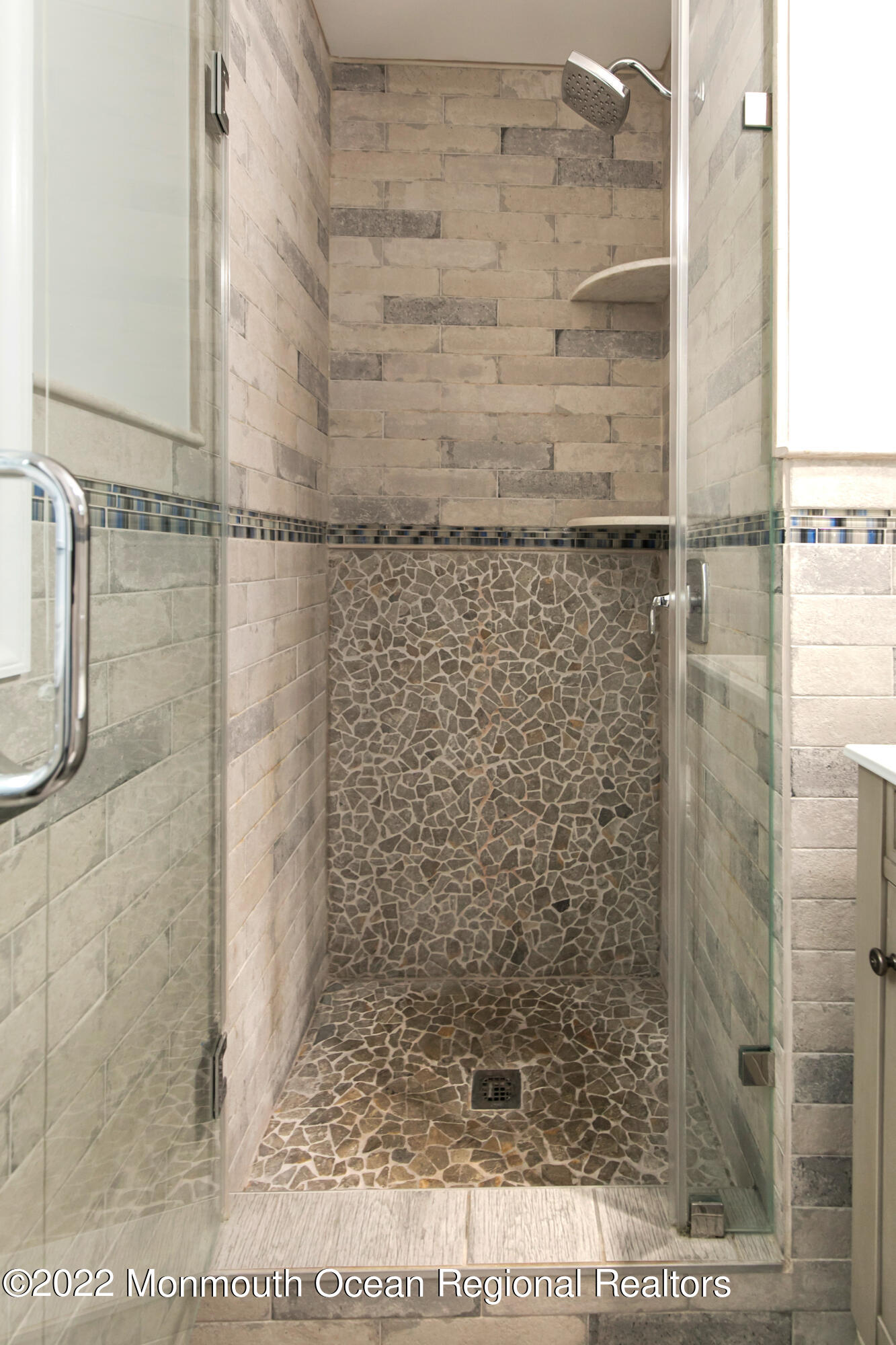 26 Wilk Road Edison, NJ 08837 - Photo 22 of 34 Master Shower