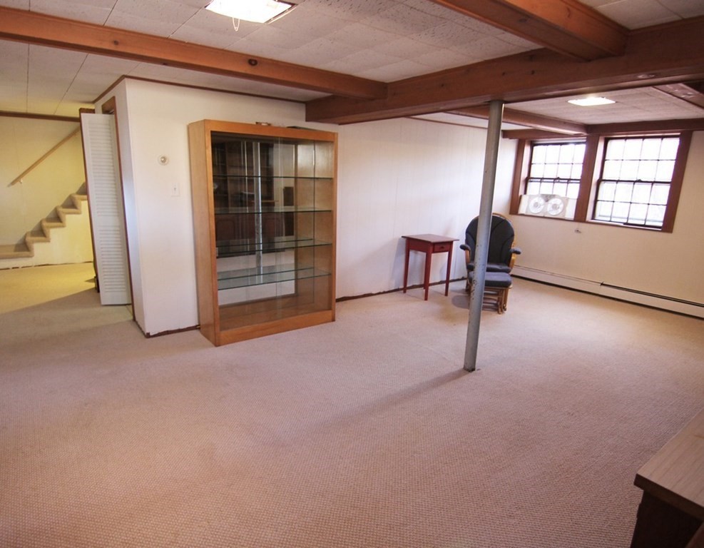 16 Meadowbrook Road Bedford, MA 01730 - Photo 18 of 22 Gallery Image 18