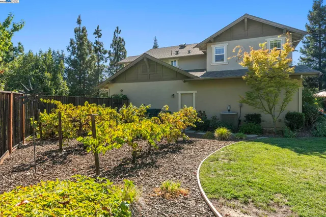 $2,100,000 | 5408 Stockton Loop, Livermore, CA 94550