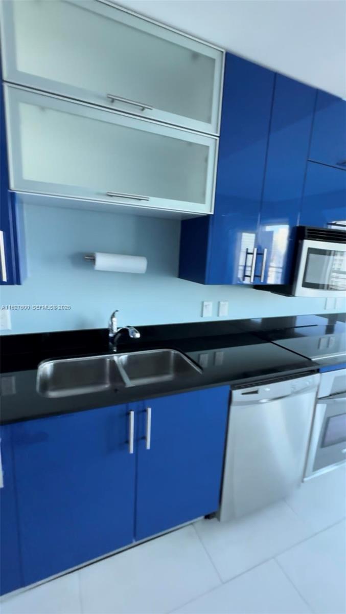 60 Southwest 13th Street, Unit 1219 Miami, FL 33130 - Photo 1 of 15