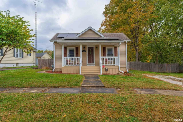 $110,000 | 413 South Elm Street, Lincoln, IL 62656