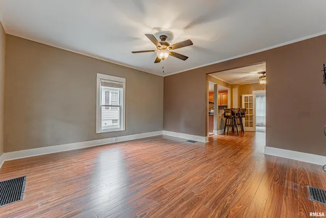 $110,000 | 413 South Elm Street, Lincoln, IL 62656