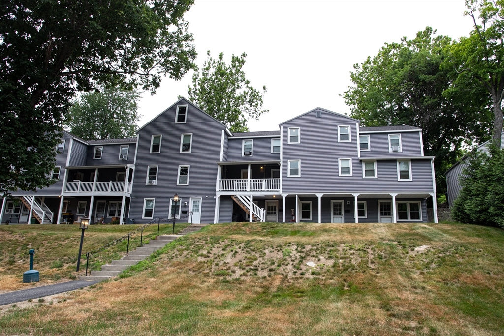 1229 Main Street, Unit E Holden, MA 01520 - Photo 2 of 11