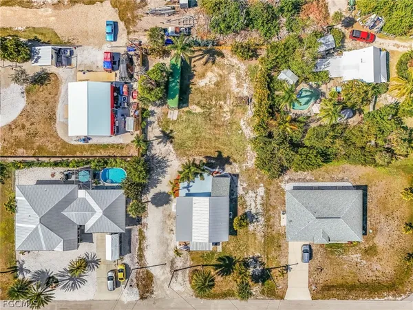 $2,500 | 2371 Baybreeze Street, St. James City, FL 33956