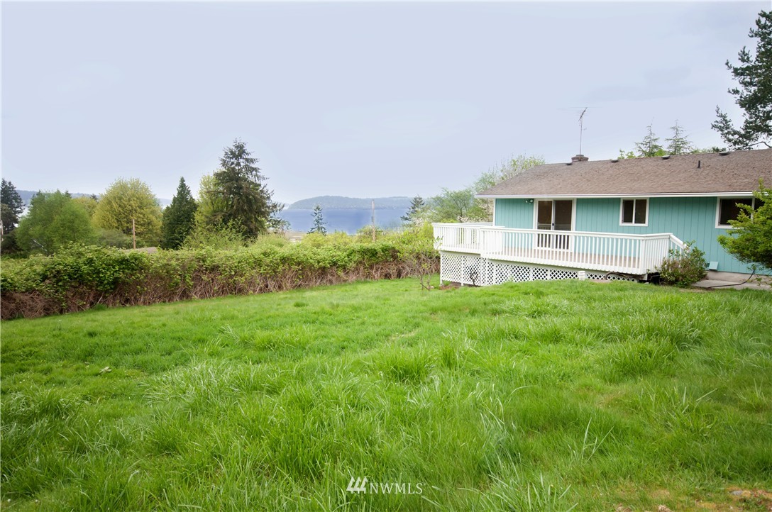 5021 Bakerview Road Oak Harbor, WA 98277 - Photo 2 of 12 Gallery Image 2