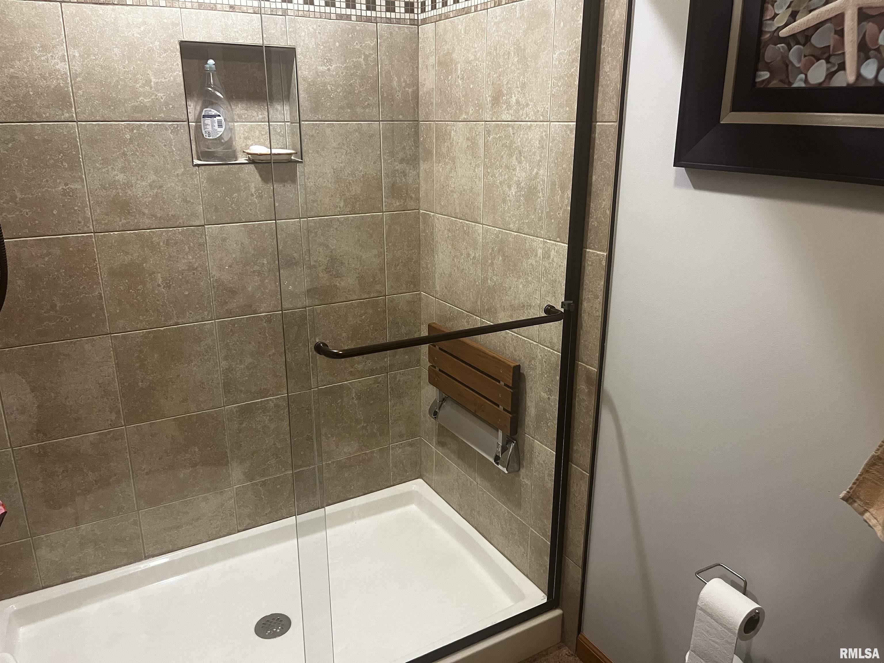 8847 Hickory Ridge Road Murphysboro, IL 62966 - Photo 15 of 45 Gallery Image 15