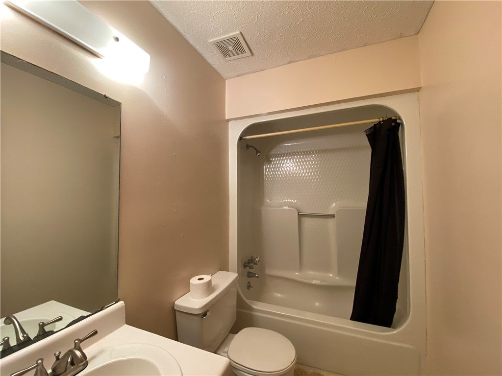 605 Rustic Street Opelika, AL 36801 - Photo 14 of 21 Gallery Image 14