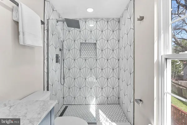 $639,900 | 6037 Meyers Landing Court, Burke, VA 22015