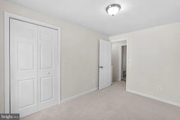 $639,900 | 6037 Meyers Landing Court, Burke, VA 22015