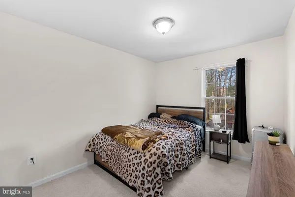 $639,900 | 6037 Meyers Landing Court, Burke, VA 22015