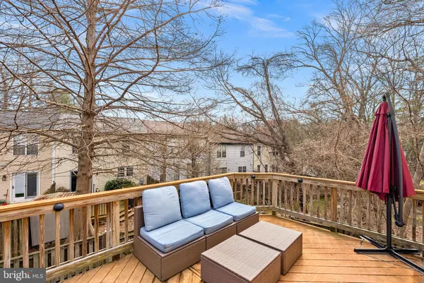 $639,900 | 6037 Meyers Landing Court, Burke, VA 22015