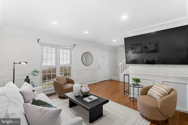 $639,900 | 6037 Meyers Landing Court, Burke, VA 22015