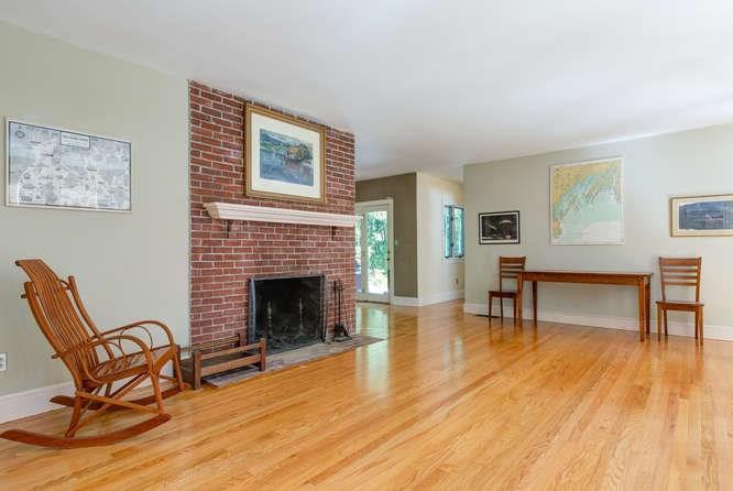 142 Foreside Road Cumberland, ME 04110 - Photo 6 of 33 Photo