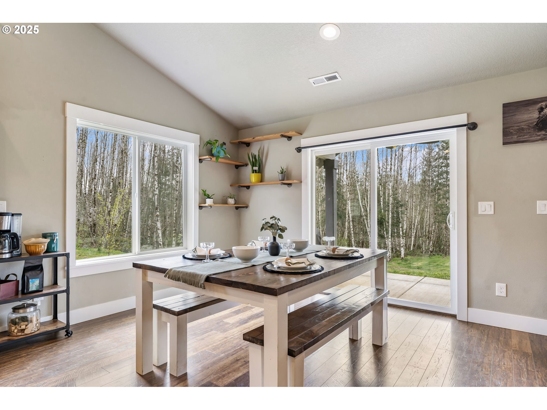 36520 Northeast Thompson Road Yacolt, WA 98675 - Photo 8 of 30 Dining Area