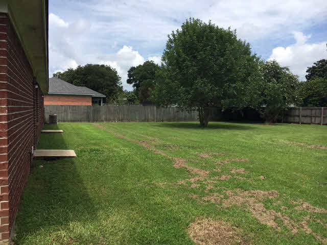 19795 Quartz Lane Robertsdale, AL 36567 - Photo 7 of 11 backyard