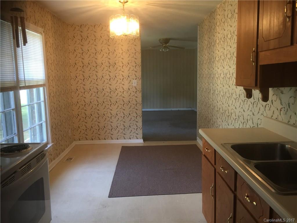 5032 Potter Road, Unit 7 Matthews, NC 28104 - Photo 7 of 12 Gallery Image 7