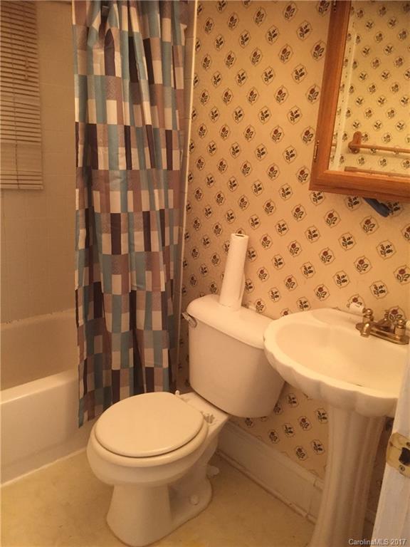 5032 Potter Road, Unit 7 Matthews, NC 28104 - Photo 8 of 12 Gallery Image 8