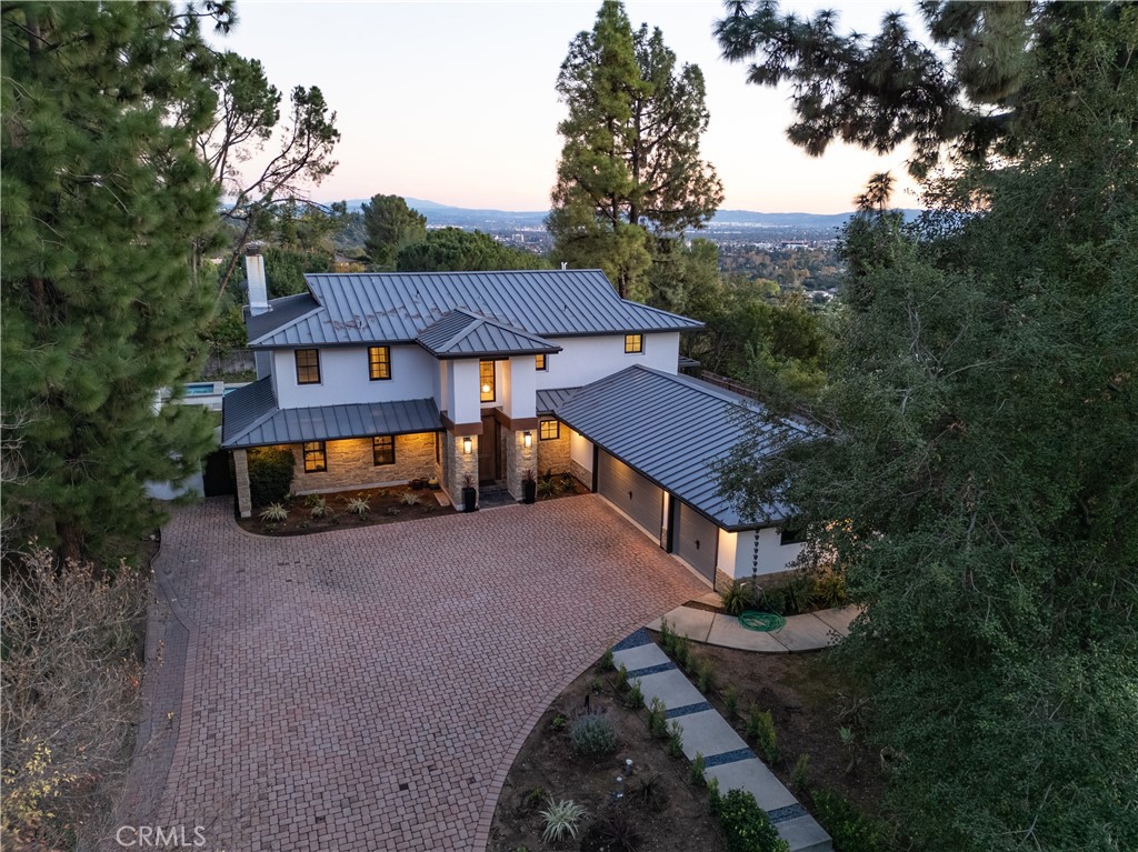 556 Camillo Road Sierra Madre, CA 91024 - Photo 7 of 52 a view of a house with a yard and sitting area