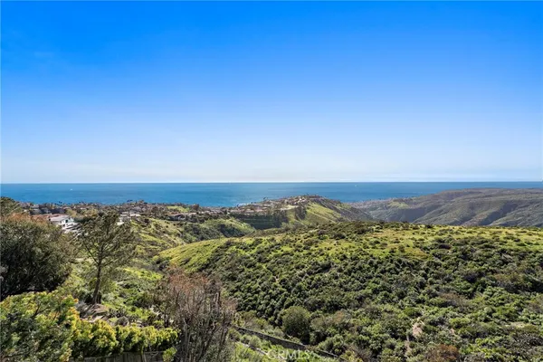 $16,900 | 3253 Alta Laguna Boulevard, Laguna Beach, CA 92651