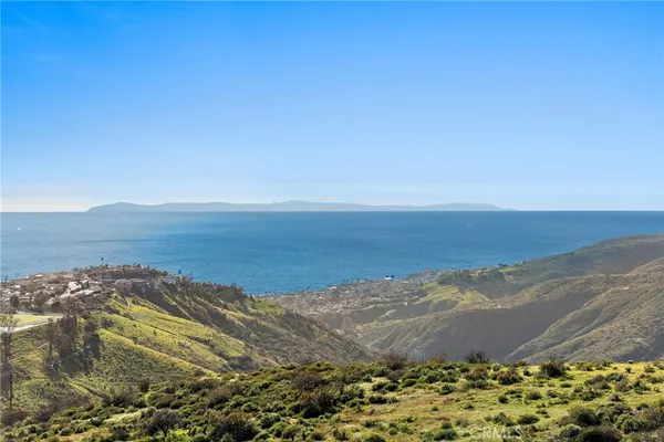 $16,900 | 3253 Alta Laguna Boulevard, Laguna Beach, CA 92651