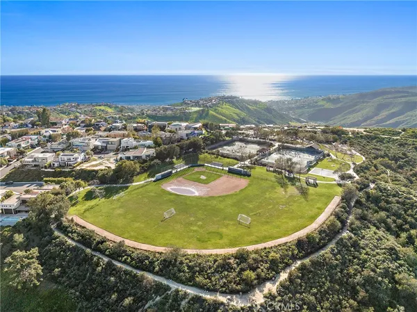 $16,900 | 3253 Alta Laguna Boulevard, Laguna Beach, CA 92651