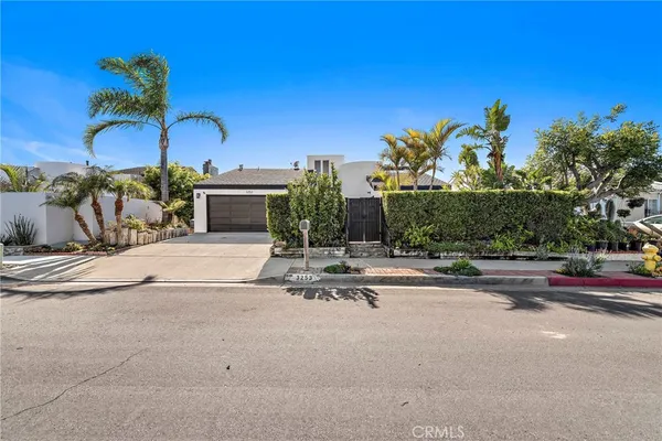 $16,900 | 3253 Alta Laguna Boulevard, Laguna Beach, CA 92651