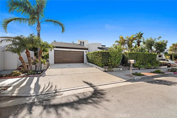 $16,900 | 3253 Alta Laguna Boulevard, Laguna Beach, CA 92651