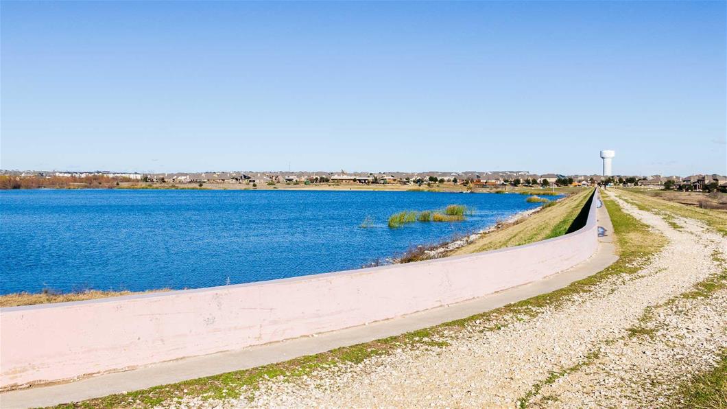 320 Marvins Bend Georgetown, TX 78626 - Photo 8 of 14 a view of an ocean and beach