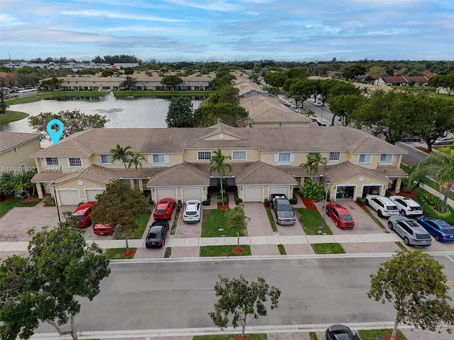 an aerial view of multiple house