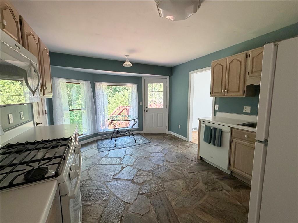 132 Dutchtown Road Butler, PA 16002 - Photo 16 of 44