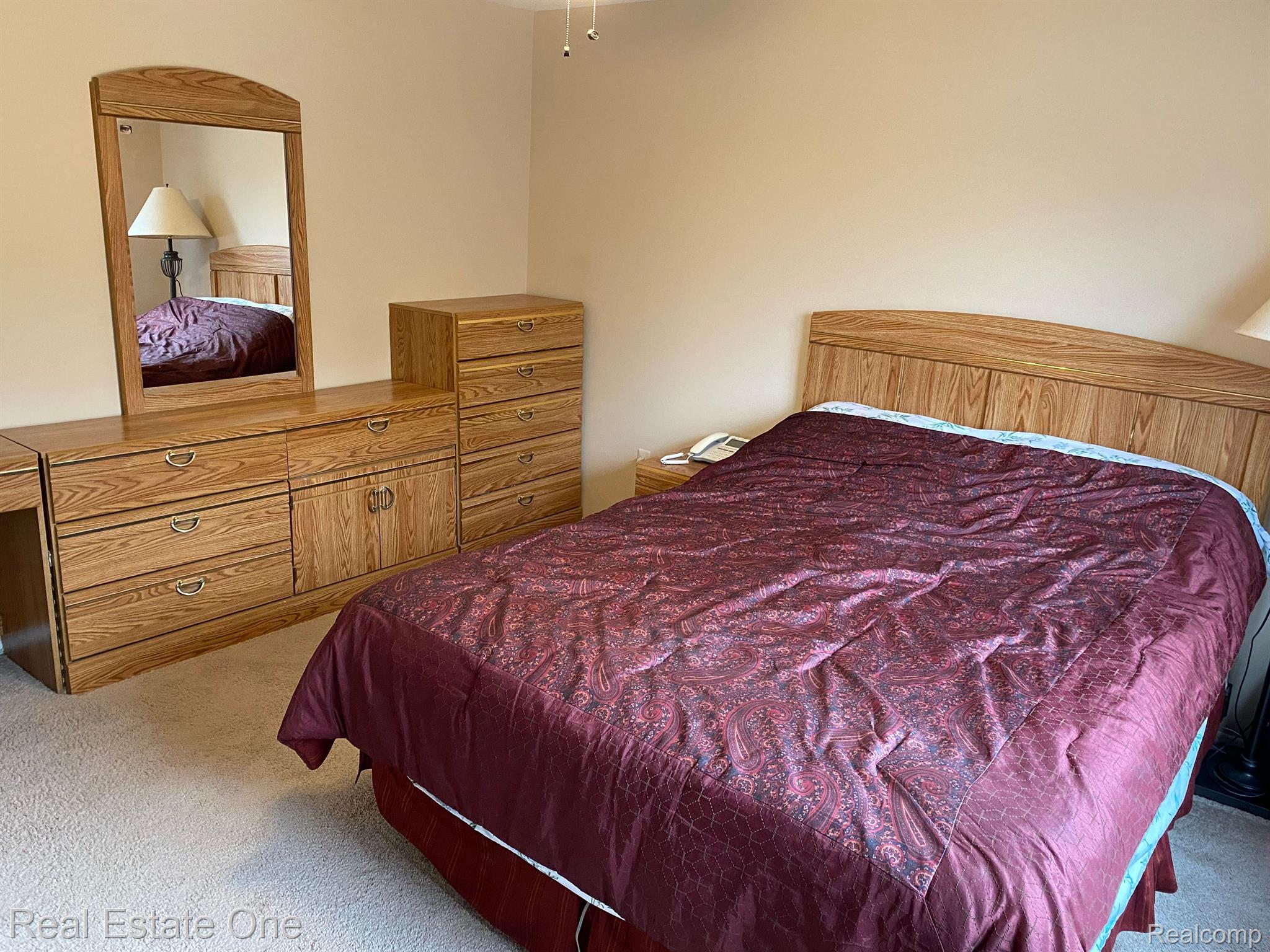 565 Buckingham Road Canton, MI 48188 - Photo 24 of 41 Gallery Image 24