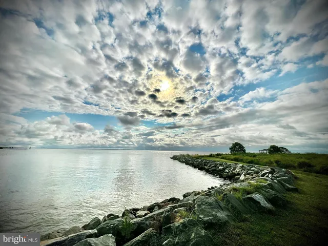 a view of a house with swimming pool