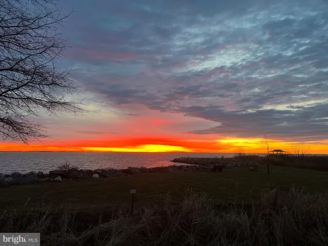 $415,000 | 1199 Oak Avenue, Shady Side, MD 20764