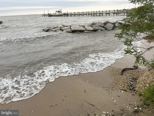 $415,000 | 1199 Oak Avenue, Shady Side, MD 20764