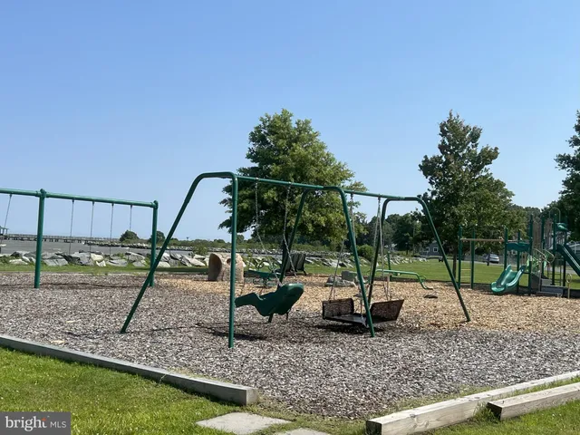 $415,000 | 1199 Oak Avenue, Shady Side, MD 20764