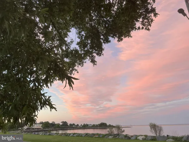 $415,000 | 1199 Oak Avenue, Shady Side, MD 20764