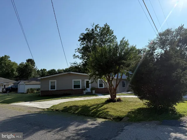 $415,000 | 1199 Oak Avenue, Shady Side, MD 20764