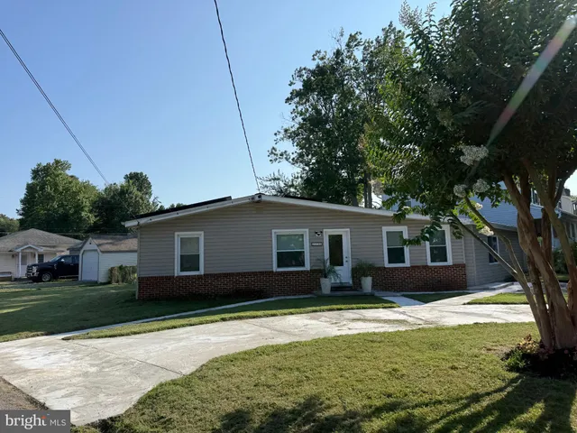 $415,000 | 1199 Oak Avenue, Shady Side, MD 20764